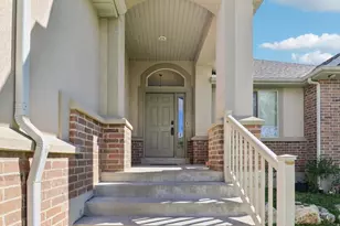 1699 W 2115 S, Syracuse, UT 84075 - Photo 4