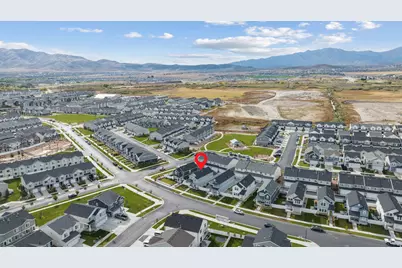 453 N Northshore Dr, Saratoga Springs, UT 84045 - Photo 46