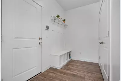 453 N Northshore Dr, Saratoga Springs, UT 84045 - Photo 14