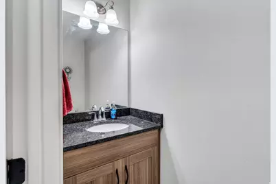 68 N 300 E, Santaquin, UT 84655 - Photo 30