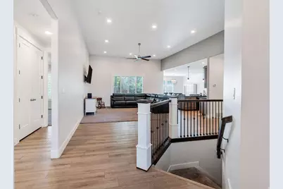 68 N 300 E, Santaquin, UT 84655 - Photo 2