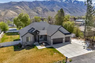 68 N 300 E, Santaquin, UT 84655 - Photo 1
