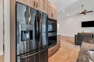 68 N 300 E, Santaquin, UT 84655 - Photo 14