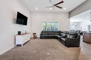 68 N 300 E, Santaquin, UT 84655 - Photo 4