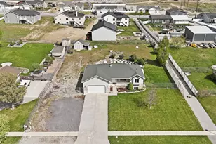 6990 N 2350 W, Honeyville, UT 84314 - Photo 32