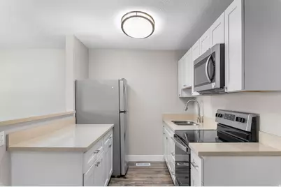 3675 S 2200 W #22, West Valley, UT 84119 - Photo 8