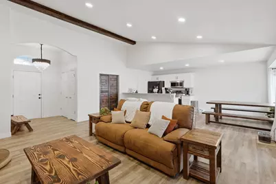 3805 W Jupiter Hills Dr S, Syracuse, UT 84075 - Photo 2