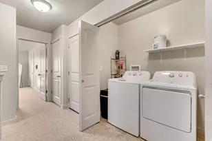 1643 N Hollyhock, Farmington, UT 84025 - Photo 20