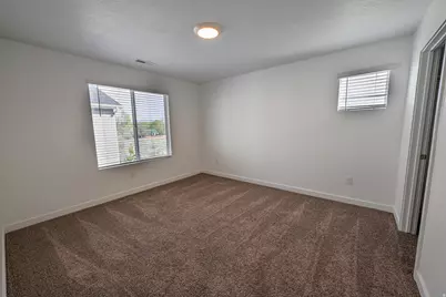 212 N Offshore Ct E, Saratoga Springs, UT 84045 - Photo 22