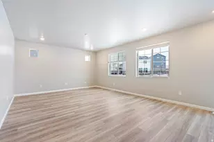 7047 N Sandstone Wy, Eagle Mountain, UT 84005 - Photo 8