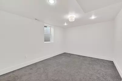 2102 E Crystal Ave S, Salt Lake City, UT 84109 - Photo 30