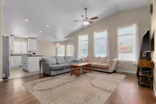 4433 W Kootenai St S, Riverton, UT 84096 - Photo 4