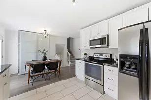 2146 E Newcastle Dr, Sandy, UT 84093 - Photo 12