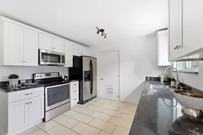 2146 E Newcastle Dr, Sandy, UT 84093 - Photo 14