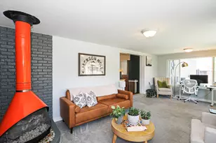 6871 S 1495 E, Cottonwood Heights, UT 84121 - Photo 14