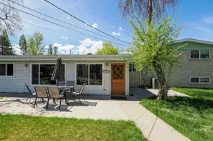 6871 S 1495 E, Cottonwood Heights, UT 84121 - Photo 34