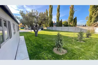 514 N 450 W, Orem, UT 84057 - Photo 20