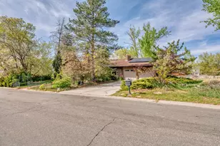 1467 E Pimlico Pl, Sandy, UT 84092 - Photo 2