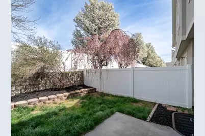 3166 W Davencourt Loop, Lehi, UT 84048 - Photo 32
