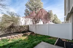 3166 W Davencourt Loop, Lehi, UT 84048 - Photo 32