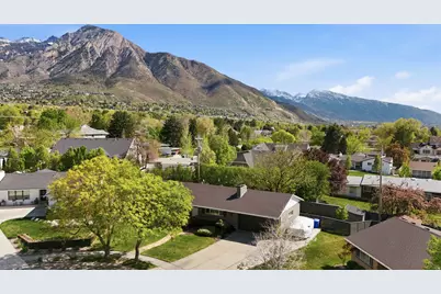 4056 S Solar Cir E, Holladay, UT 84124 - Photo 44