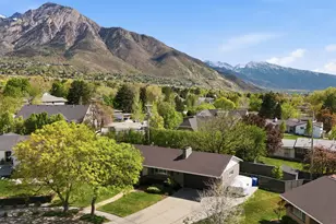 4056 S Solar Cir E, Holladay, UT 84124 - Photo 44