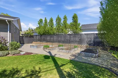 4056 S Solar Cir E, Holladay, UT 84124 - Photo 42