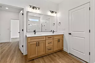 4957 N 970 E, Enoch, UT 84721 - Photo 24