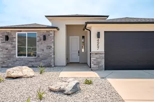 4957 N 970 E, Enoch, UT 84721 - Photo 4
