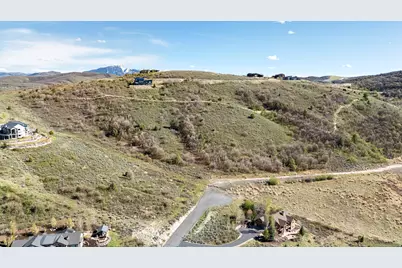 1380 Innsbruck Dr E #39, Huntsville, UT 84317 - Photo 4