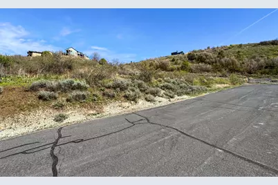 1380 Innsbruck Dr E #39, Huntsville, UT 84317 - Photo 16