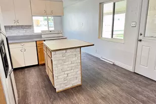 1521 N 300 W, Sunset, UT 84015 - Photo 22