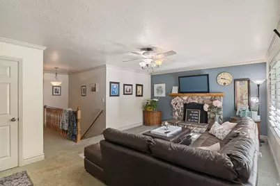 237 S Main St, Providence, UT 84332 - Photo 4