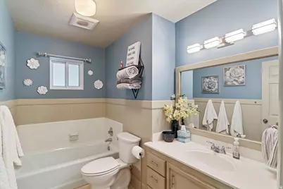 237 S Main St, Providence, UT 84332 - Photo 6