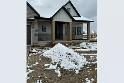 143 S Chamberlain St #327, Mapleton, UT 84664 - Photo 2