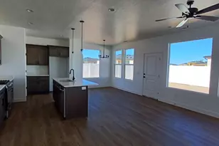 4987 N 970 E, Enoch, UT 84721 - Photo 8