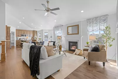 1103 N 340 W, Tooele, UT 84074 - Photo 10