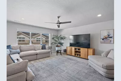 3518 W Haven Fields Dr, South Jordan, UT 84095 - Photo 12