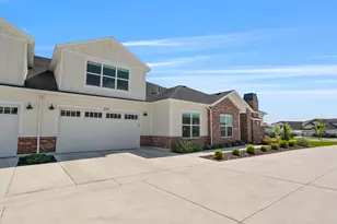 3518 W Haven Fields Dr, South Jordan, UT 84095 - Photo 2