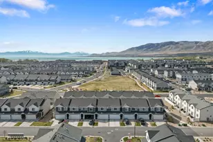 1033 E Reef Dr, Saratoga Springs, UT 84045 - Photo 30