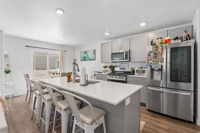 1033 E Reef Dr, Saratoga Springs, UT 84045 - Photo 8