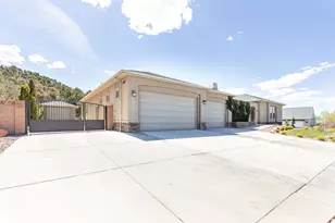 888 E Fiddlers Rd, Cedar City, UT 84721 - Photo 4