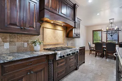 858 E 600 S, Santaquin, UT 84655 - Photo 10