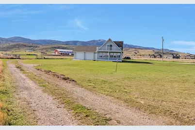 161 W 350 S, Garden City, UT 84028 - Photo 26