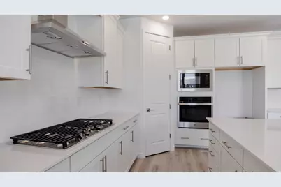 1271 S Jake Dr #227, Saratoga Springs, UT 84045 - Photo 10