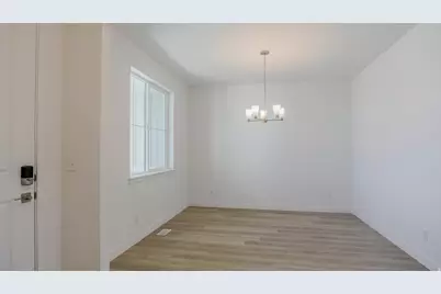 1271 S Jake Dr #227, Saratoga Springs, UT 84045 - Photo 4