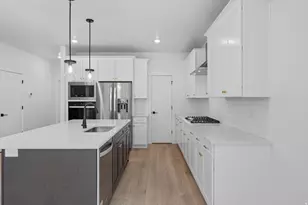 912 Crest Dale Ln Ln S, Santaquin, UT 84655 - Photo 8