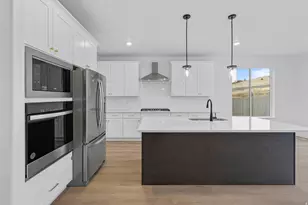 912 Crest Dale Ln Ln S, Santaquin, UT 84655 - Photo 12
