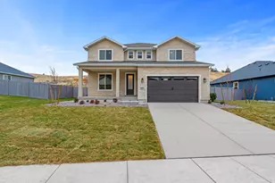 912 Crest Dale Ln Ln S, Santaquin, UT 84655 - Photo 2