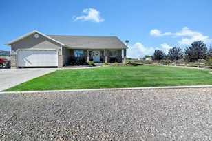 75 E 100 S, Central Valley, UT 84754 - Photo 4